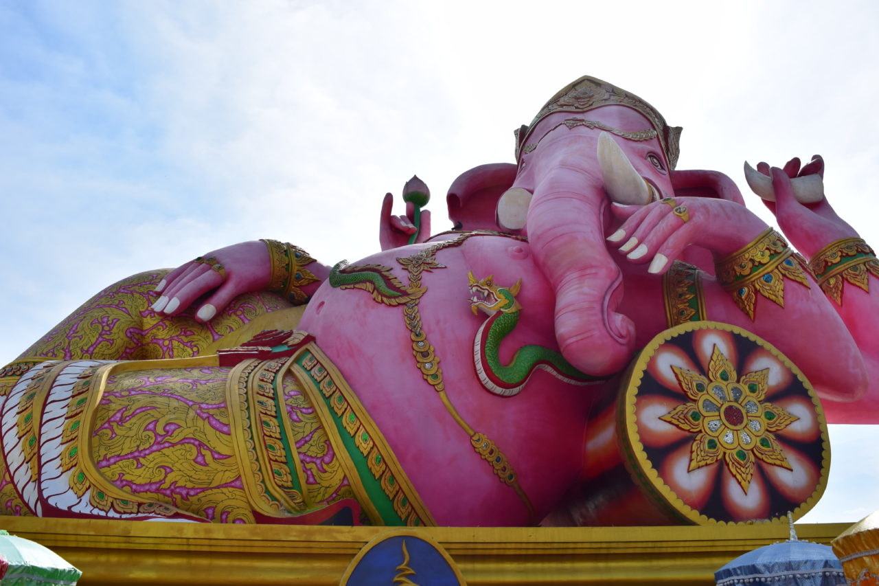 タイにある有名なピンクの象 ピンクガネーシャへの行き方 Be Ambitious